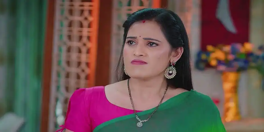 Vallabh Worries about Tilottama's Return | Trinayani
