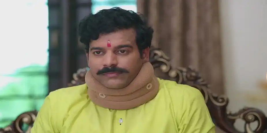 Satyajit Is Upset Because of Tulja | Lakhat Ek Amcha Dada