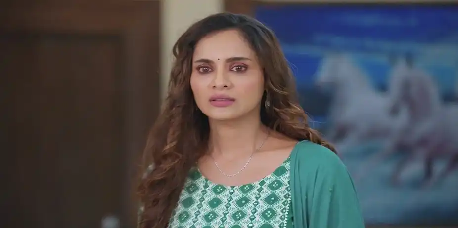 Daddy Scolds Tulja | Lakhat Ek Amcha Dada