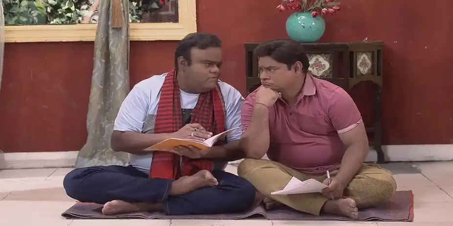 Saxena Provides Guidance on Meeting Girls | Bhabi Ji Ghar Par Hai