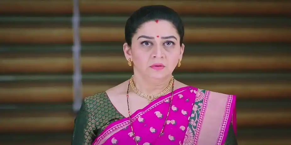 Poorni Lashes out at Deepika | Shrirasthu Shubhamasthu
