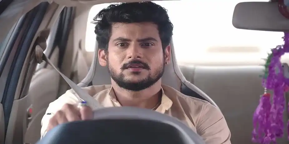 Bishnu Discusses Anshika and Vanshika | Suna Jhia