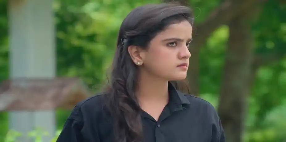 Padmanabhan to Save Hitti | Ninaithale Innikkum