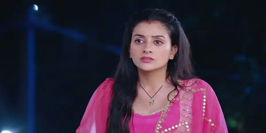 The Stall Owner Refuses to Help Shivika | Shivika