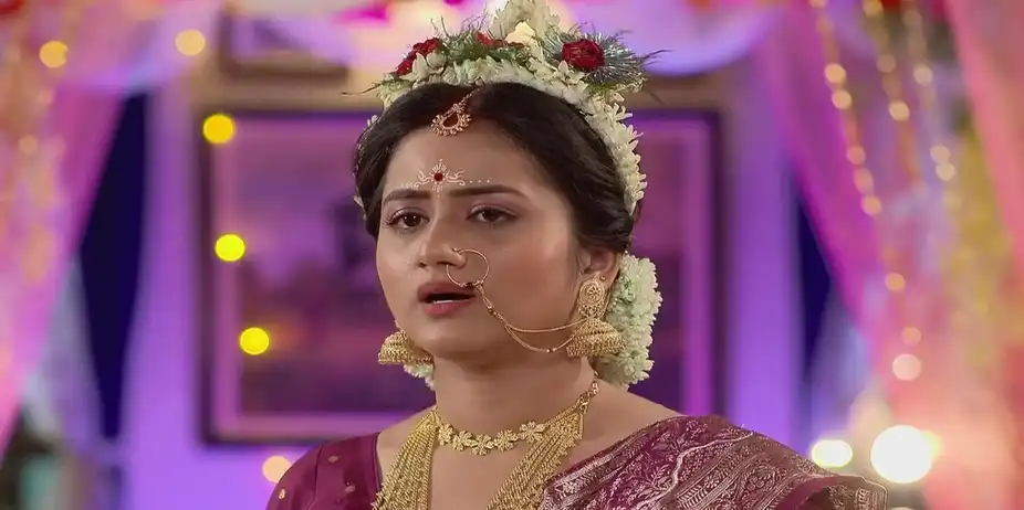 Kavya Doesn't Accept the Marriage | Mala Bodol