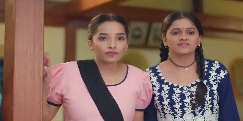 Tulja Refuses to Marry the Bull | Lakhat Ek Amcha Dada