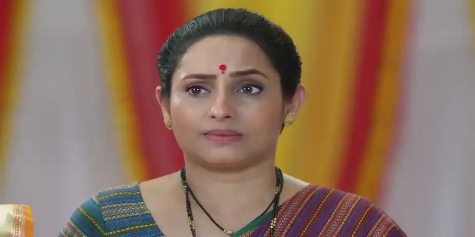 Raghunath Convinces Everyone about Lali | Sara Kahi Tichyasathi