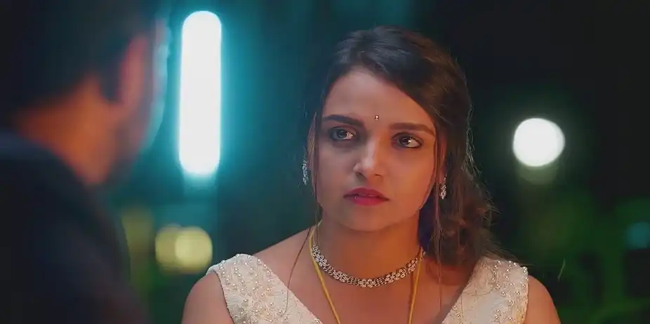 Raju and Roopa Spend Time around the Bonfire | Ammayi Garu