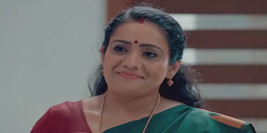 Jeevan Does the Puja for Nithya | Madhura Nombara Kaattu
