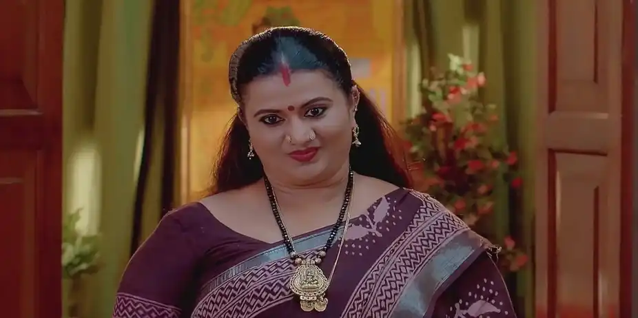 Savithri Tells Karthik about the Theft | Valsalyam