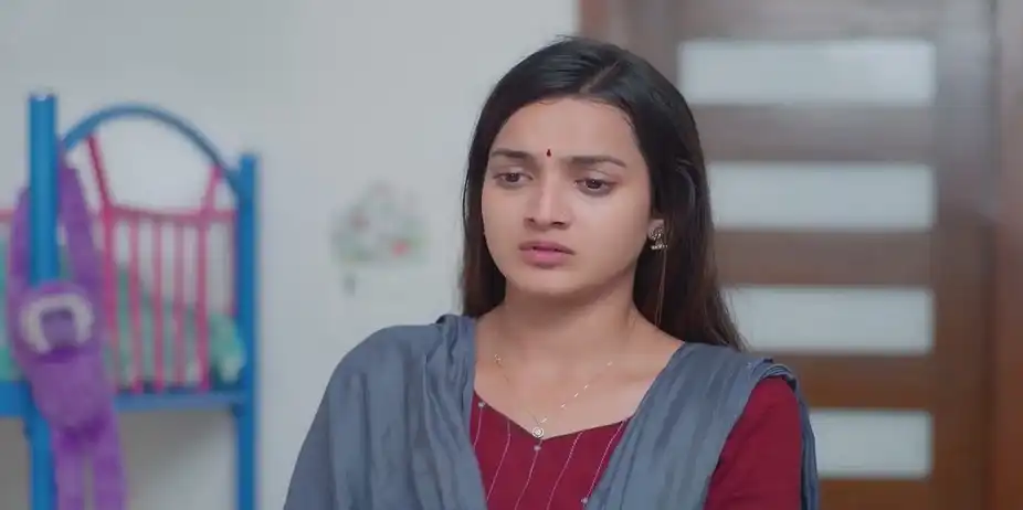 Kavya is Disheartened | Ninaithen Vandhai