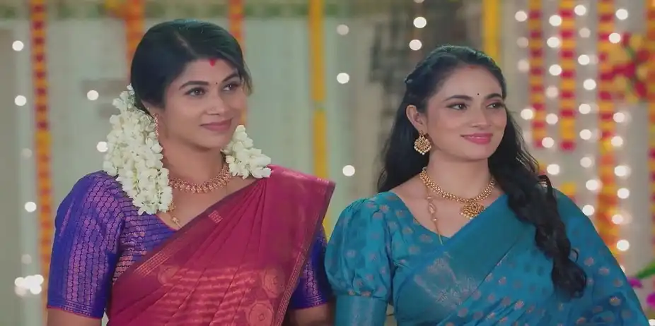 Dharmalingam is Lauded | Karthigai Deepam