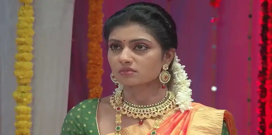The Villagers Lash out at Punya | Naagamandala