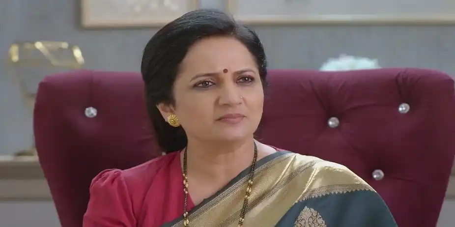 Charulata Explains Her Side to Adhipati | Tula Shikvin Changlach Dhada