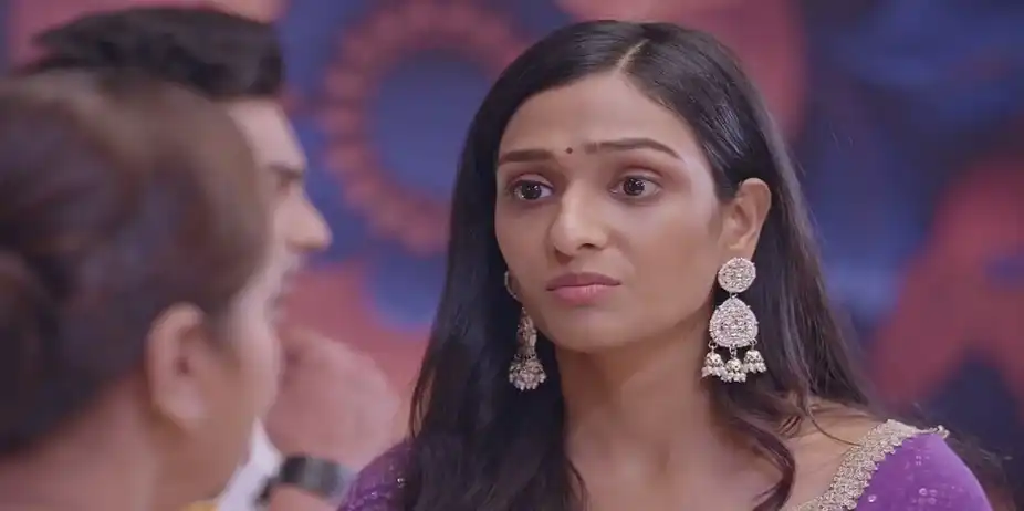 Lakshmi Reveals Why She Suspects Ojas | Bhagya Lakshmi