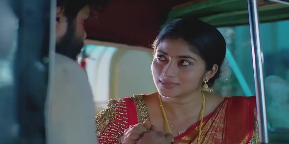 Veera Pacifies Maaran | Veera