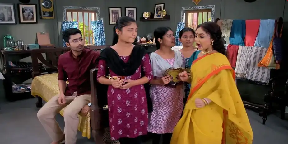 Puber Moyna - 06 September, 2024