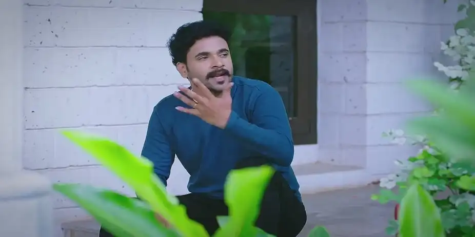 Jaydev Feels Annoyed about His Situation | Amruthadhaare