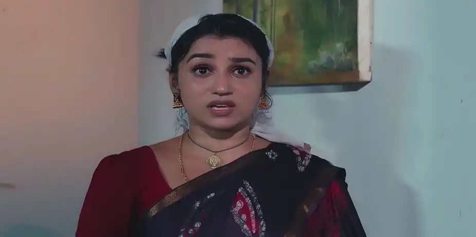 Vishal Applies Vermillion to Parvathy | Parvathy