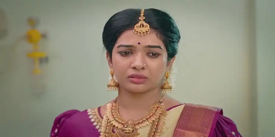 Sagar Gives Permission to Vandana | Manathe Kottaram