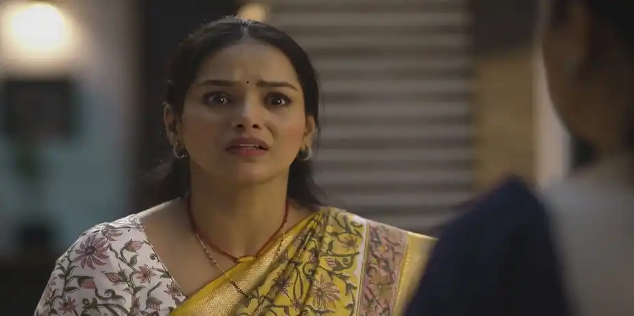 Maithili Ties the Holy Thread on Reema | Saatvya Mulichi Saatvi Mulgi