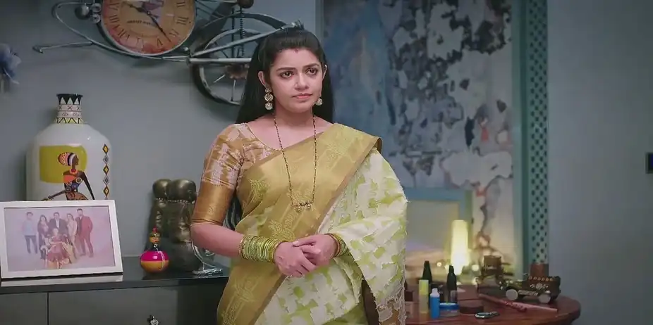 Goutham Hesitates to Send Jaydev with Malli | Amruthadhaare