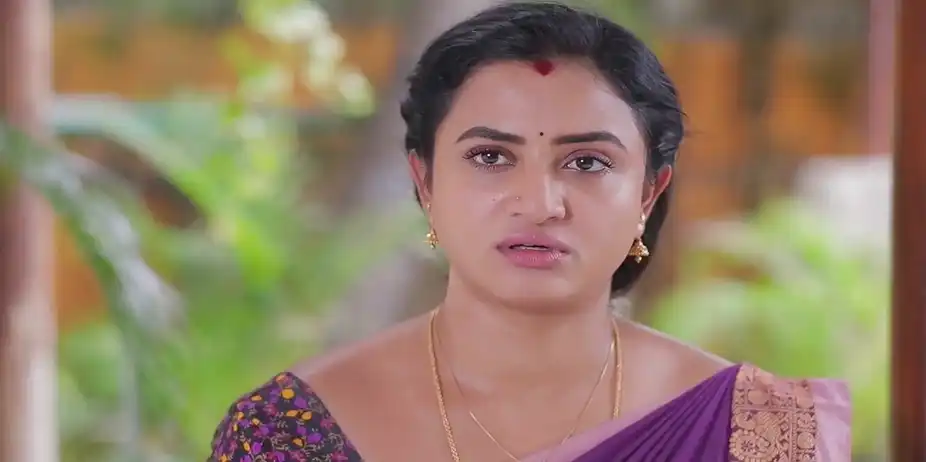 Azghar Sympathises with Aadhi | Idhayam