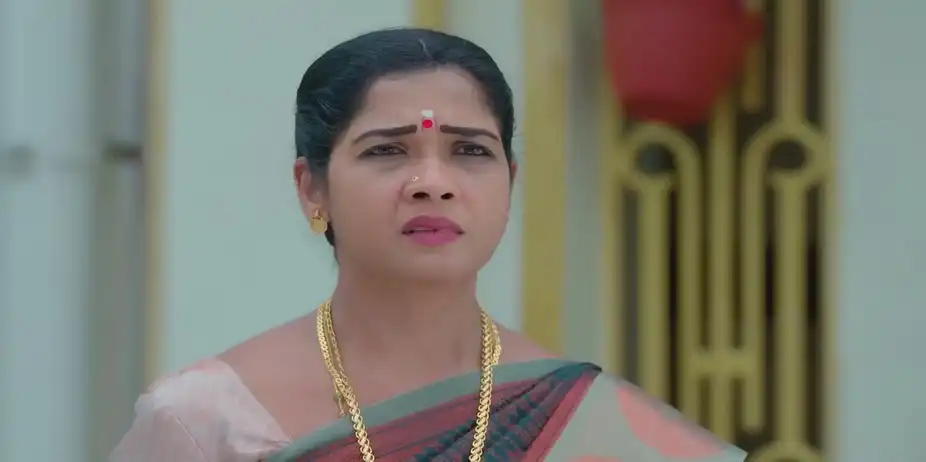 Valli Hides the Truth from Maaran | Veera