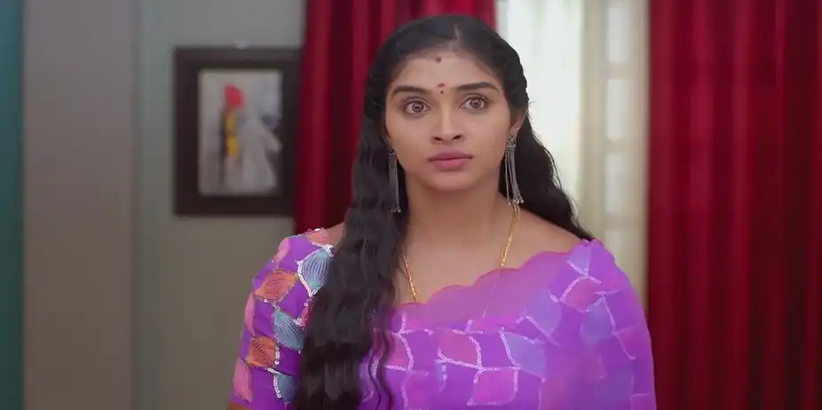 Karthikeyan's Words Annoy Geeta | Karthigai Deepam