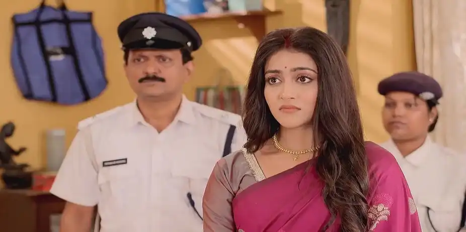 Ke Prothom Kachhe Esechi - September 22, 2024 - Best Scene