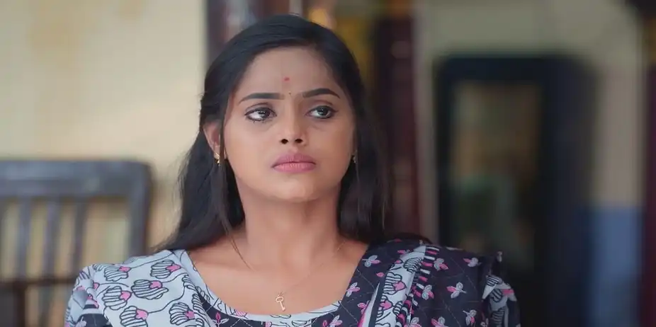 Renuka Comes to Veni's Rescue | Valliyin Velan