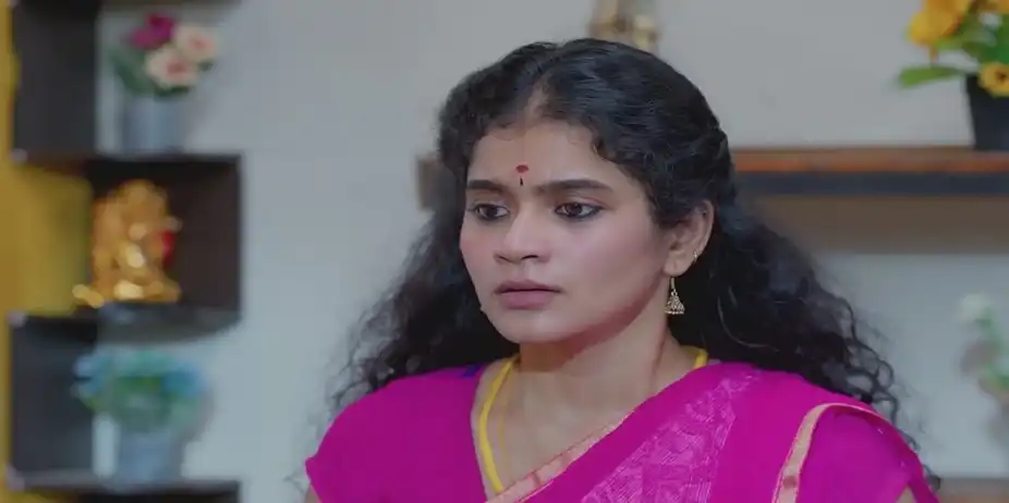 Kanmani Lashes out at Veera | Veera