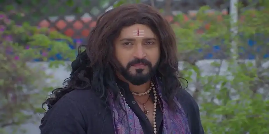 Parmeshan Poses as Siddharth | Ninaithale Innikkum