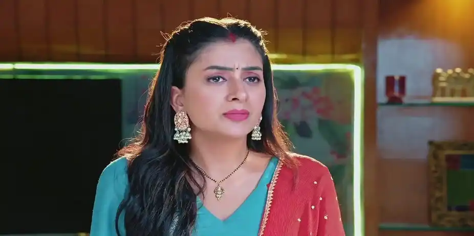 Ishan Asks Shivika about the Tablet | Shivika