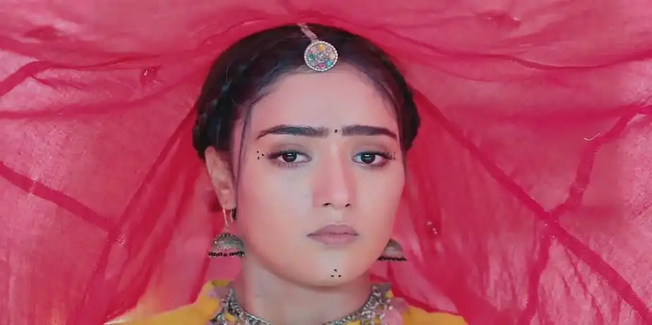 Heer Puts on an Act in front of Dev | Heer Tey Tedhi Kheer