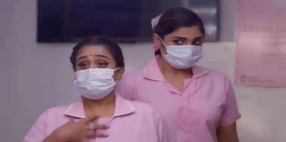 Hasini Poses as a Nurse | Maari 