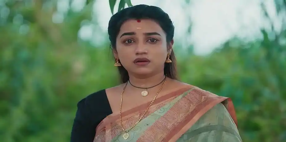Vishal Calls Ria | Parvathy