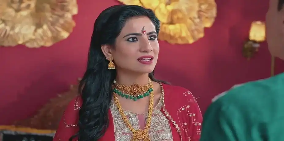 Randeep Confronts Maa Divyana | Shivika