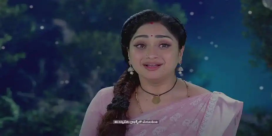 Nayani Pleads with the Giant Snake | Trinayani