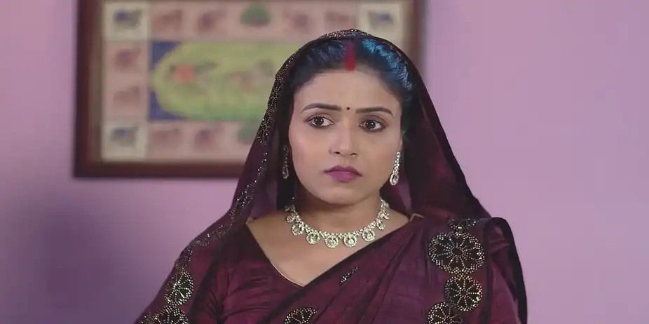 Charu Manipulates Raghuraj's Mother | Sandhya Ragini