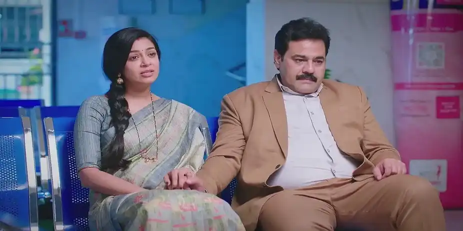 Bhoomika Feels Upset about Malli's Situation | Amruthadhaare