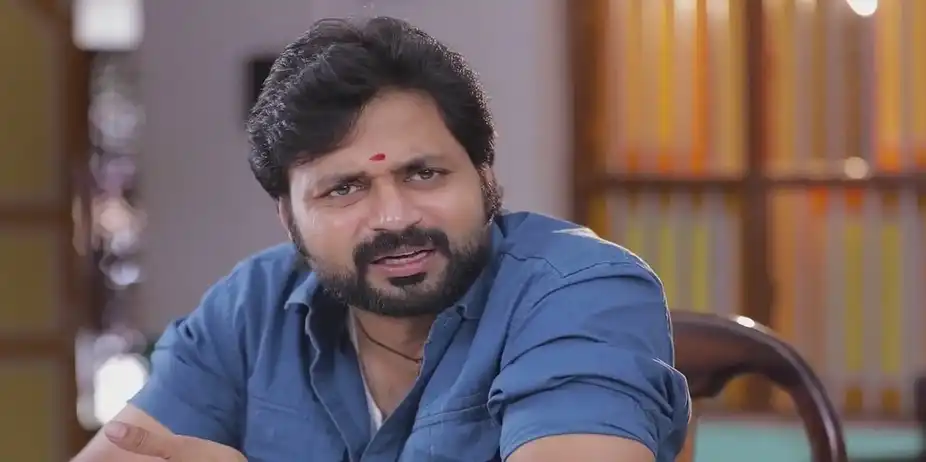 Azghar's Decision Upsets Bharathi | Idhayam