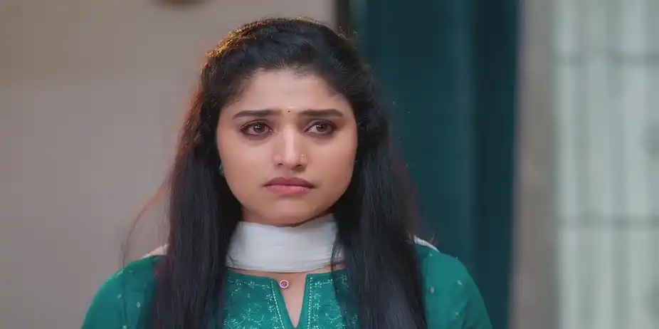 Valli is Disheartened | Veera