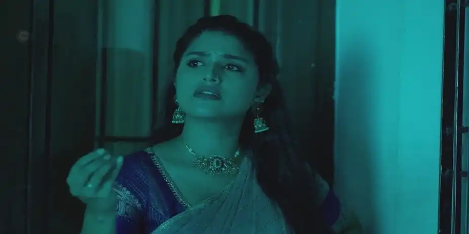 Valli Sneaks Into Prem's House | Valliyin Velan