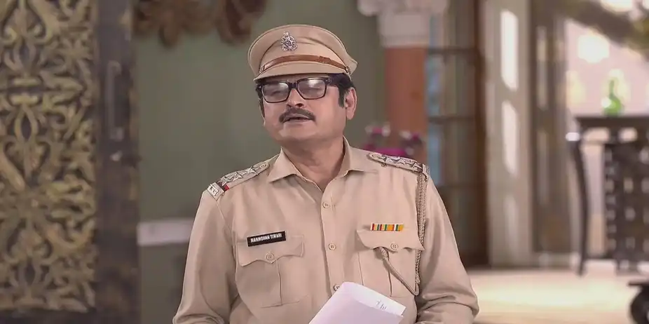 Vibhuti Gives a Gold Chain to Ammaji | Bhabi Ji Ghar Par Hai