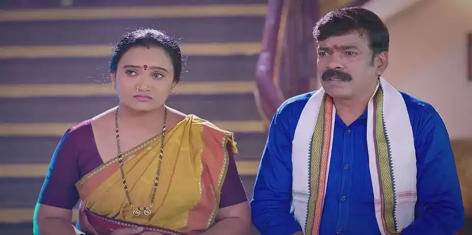 Lalita Devi's Decision Makes Vijaya Nervous | Shravani Subramanya
