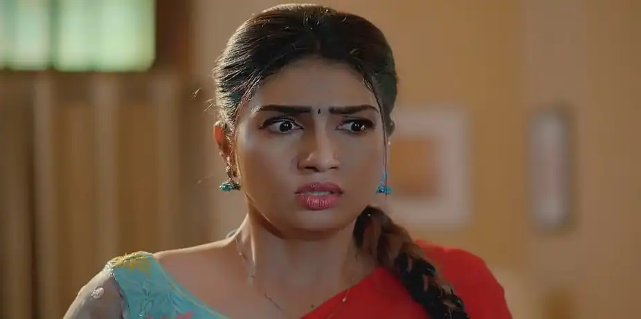 Meenakshi Shows Vyshakh His Place | Valsalyam
