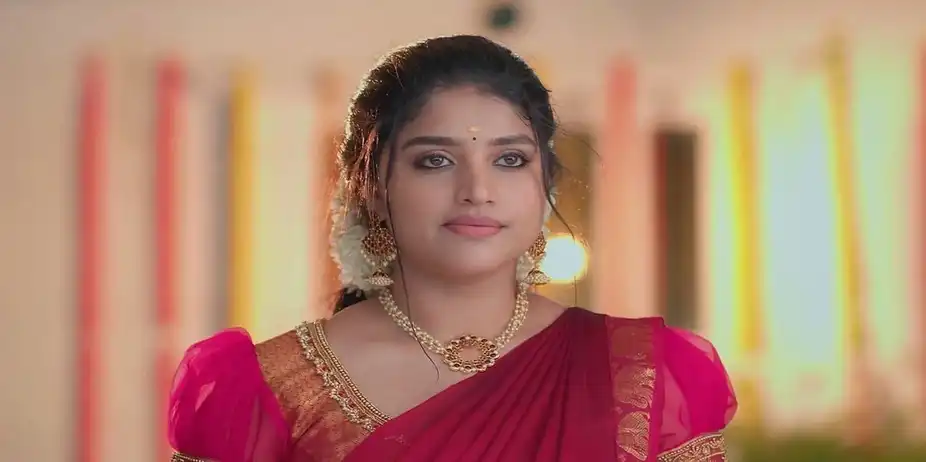 Rathinavel Welcomes Velan's Family | Valliyin Velan