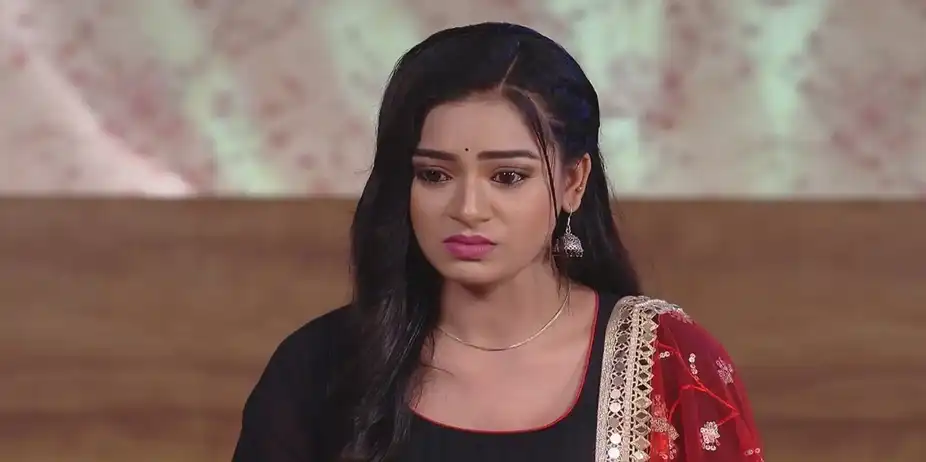 Sanjukta Plots against Lakshmi | Tuma Bina