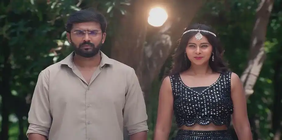Lekha Casts a Spell on the Snakes | Ninaithale Innikkum